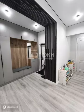3-комнатная квартира, этаж 12 из 12, 91 м²
