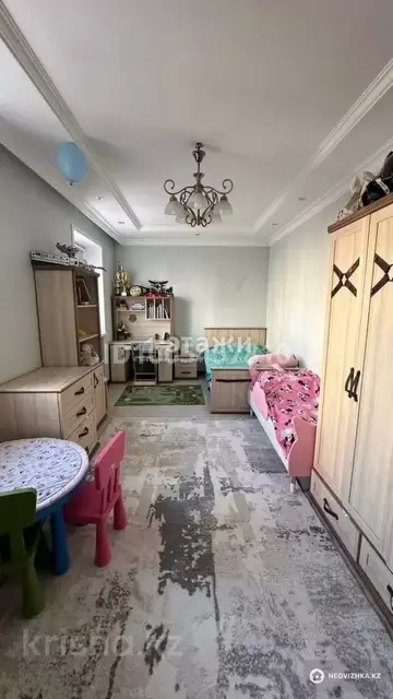 3-комнатная квартира, этаж 5 из 19, 118 м²