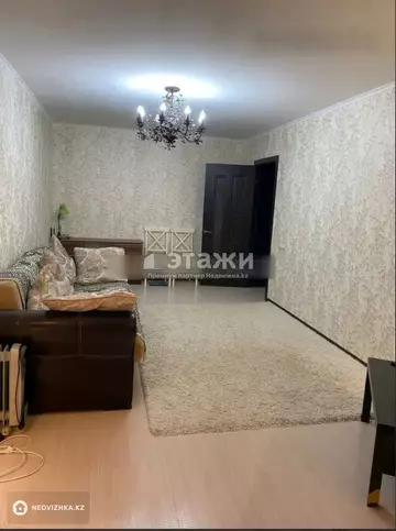 2-комнатная квартира, этаж 4 из 10, 57 м²