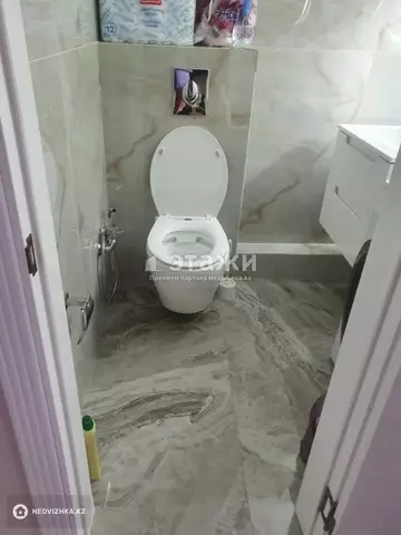 3-комнатная квартира, этаж 12 из 12, 110 м²
