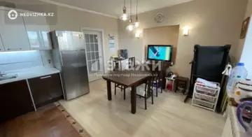 3-комнатная квартира, этаж 5 из 10, 124 м²