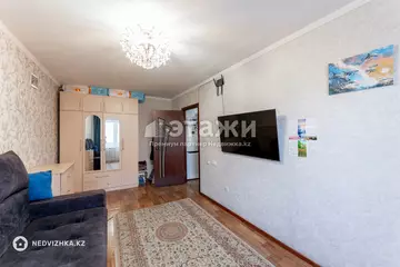 3-комнатная квартира, этаж 4 из 5, 62 м²