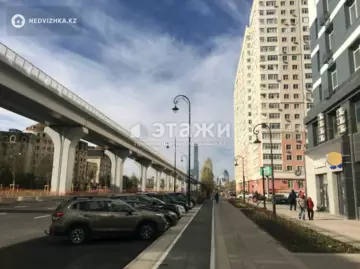 2-комнатная квартира, этаж 6 из 20, 82 м²