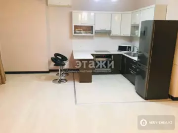 2-комнатная квартира, этаж 6 из 20, 82 м²