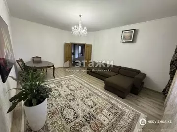 2-комнатная квартира, этаж 3 из 9, 80 м²