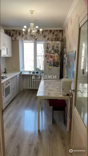 3-комнатная квартира, этаж 2 из 5, 73 м²