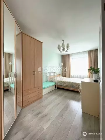 2-комнатная квартира, этаж 13 из 14, 68 м²