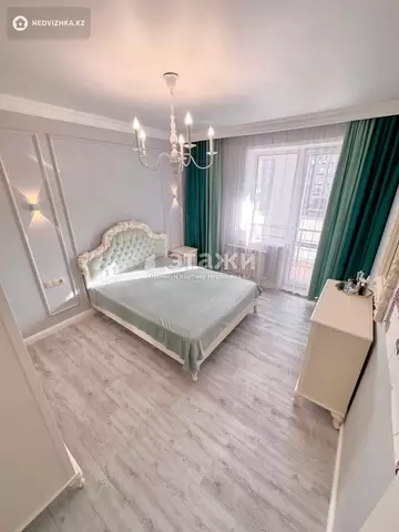 3-комнатная квартира, этаж 3 из 7, 98 м²