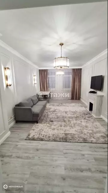 3-комнатная квартира, этаж 3 из 7, 98 м²