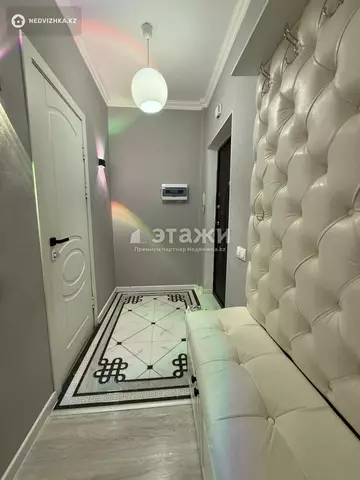 2-комнатная квартира, этаж 3 из 10, 56 м²