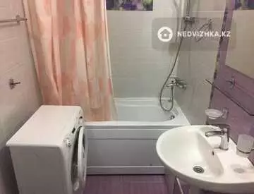 1-комнатная квартира, этаж 3 из 5, 35 м², на длительный срок