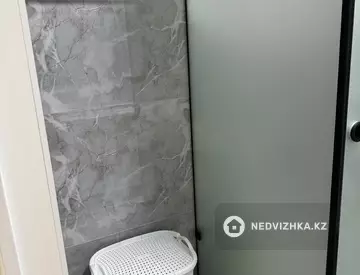 2-комнатная квартира, этаж 9 из 12, 69 м²