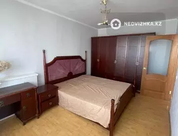 3-комнатная квартира, этаж 5 из 10, 75 м², на длительный срок