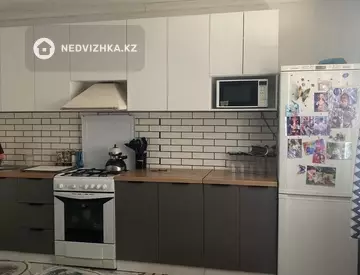 5-комнатный дом, 3.6 соток, 150 м²