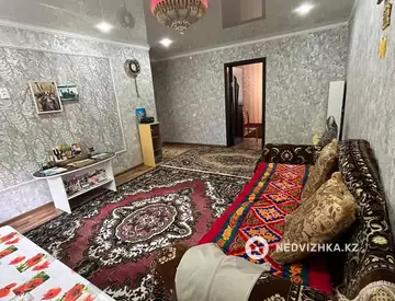 3-комнатная квартира, этаж 1 из 5, 63 м²