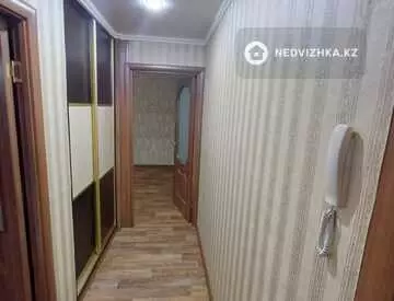 2-комнатная квартира, этаж 3 из 5, 44 м²
