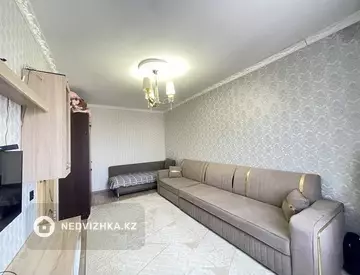 1-комнатная квартира, этаж 3 из 3, 32 м²