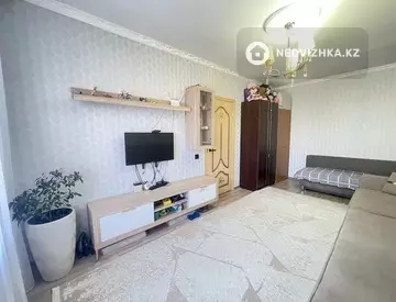 1-комнатная квартира, этаж 3 из 3, 32 м²