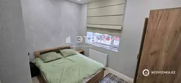 2-комнатная квартира, этаж 1 из 12, 37 м²