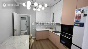 2-комнатная квартира, этаж 8 из 9, 56 м²