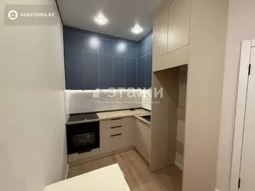 2-комнатная квартира, этаж 9 из 9, 40 м²