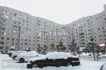 2-комнатная квартира, этаж 9 из 9, 51 м²