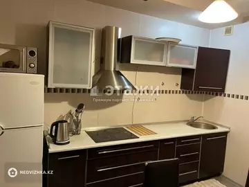 2-комнатная квартира, этаж 5 из 17, 65 м²