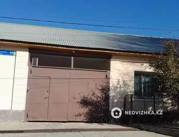 7-комнатный дом, 6 соток, 150 м²