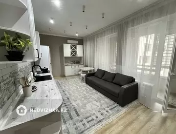 2-комнатная квартира, этаж 5 из 6, 51 м², посуточно