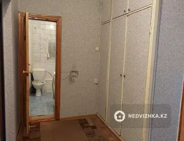 1-комнатная квартира, этаж 3 из 9, 40 м²
