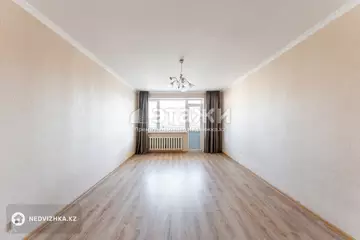 2-комнатная квартира, этаж 10 из 13, 71 м²