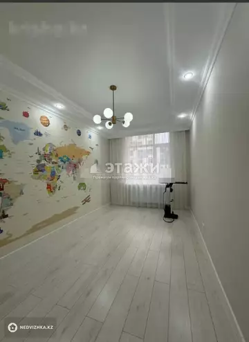 3-комнатная квартира, этаж 4 из 12, 96 м²
