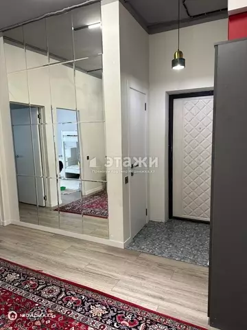 3-комнатная квартира, этаж 9 из 9, 59 м²