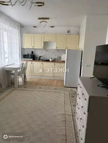 1-комнатная квартира, этаж 6 из 10, 38 м²