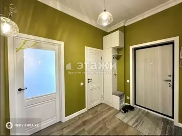 2-комнатная квартира, этаж 4 из 5, 57 м²