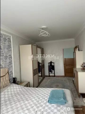 4-комнатная квартира, этаж 8 из 9, 117 м²