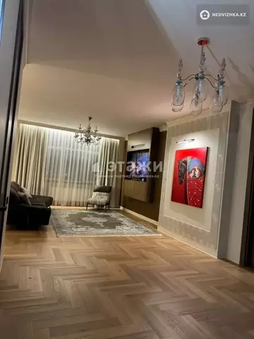 3-комнатная квартира, этаж 17 из 21, 115 м²