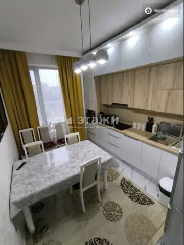 2-комнатная квартира, этаж 6 из 13, 67 м²