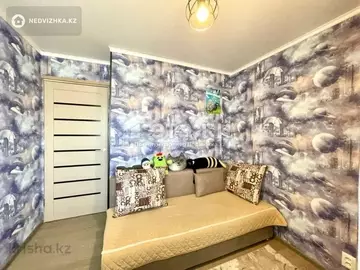 4-комнатная квартира, этаж 1 из 5, 58 м²