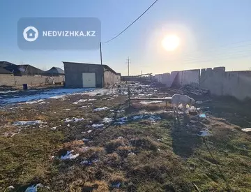 Разная недвижимость, 300 м²