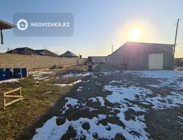 Разная недвижимость, 300 м²