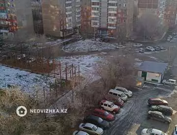 1-комнатная квартира, этаж 9 из 9, 42 м², на длительный срок