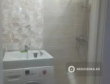2-комнатная квартира, этаж 2 из 2, 54 м²