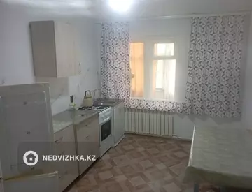 2-комнатная квартира, этаж 2 из 2, 54 м²