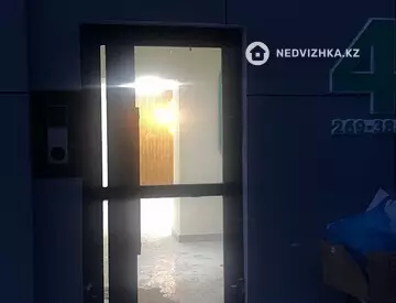 1-комнатная квартира, этаж 12 из 12, 39 м²