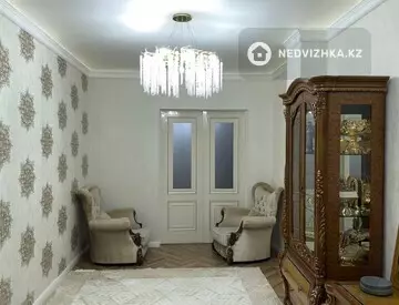 4-комнатная квартира, этаж 1 из 5, 107 м²