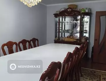 4-комнатная квартира, этаж 1 из 5, 75 м²