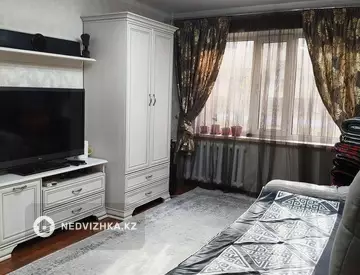 4-комнатная квартира, этаж 1 из 5, 75 м²