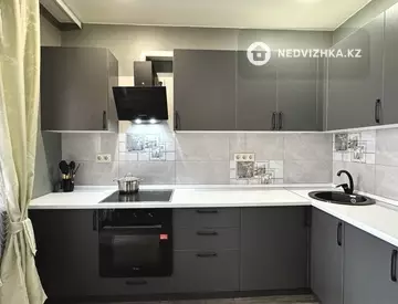 2-комнатная квартира, этаж 10 из 5, 42 м²