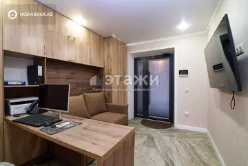 Офисное помещение, этаж 1 из 5, 18 м²